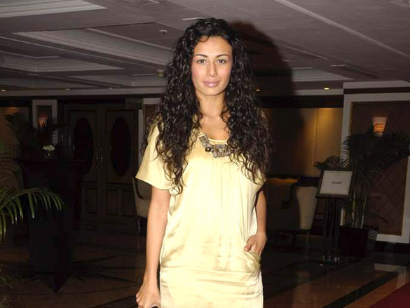 rohit gandhi and rahul khannas show for mercedez benz 6