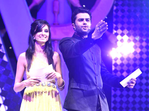 udita goswami and lucky morani at navy ball 2011 4