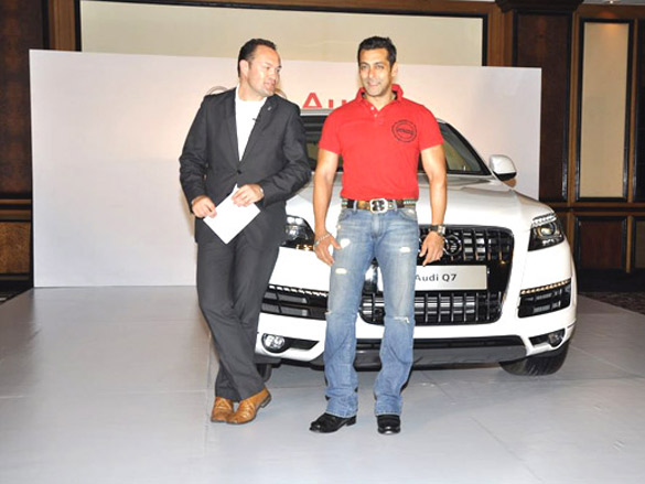 salman khan gets a new audi q7 5