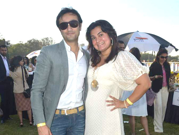 dharmendra and sameera reddy snapped at the race course 12