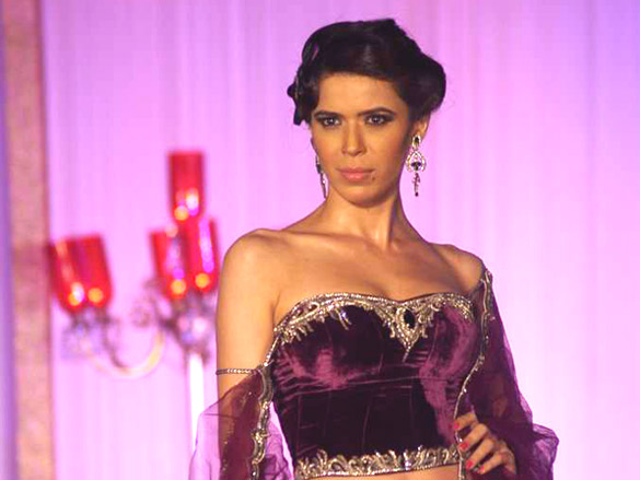 celebs at the kimaya fashion show at taj lands end 6