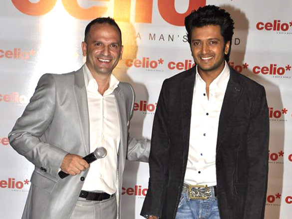riteish deshmukh at celio store launch in bandra 6