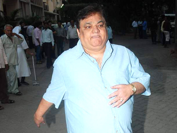 bollywood pays respect at dev anands prayer meet 44
