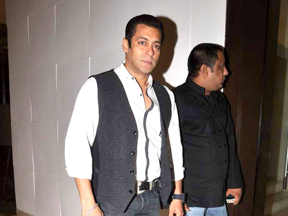 Farah Khan’s House Warming Bash Photo Of Salman Khan From The Farah Khan S House Warming Bash