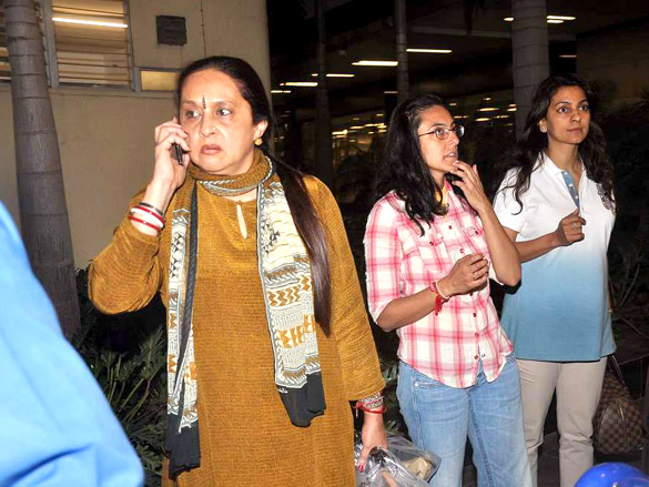 priyanka juhi and karisma returns from their vacation 4