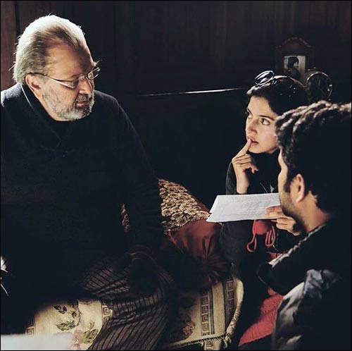 Check out: Divya Khosla Kumar on sets with Rishi Kapoor