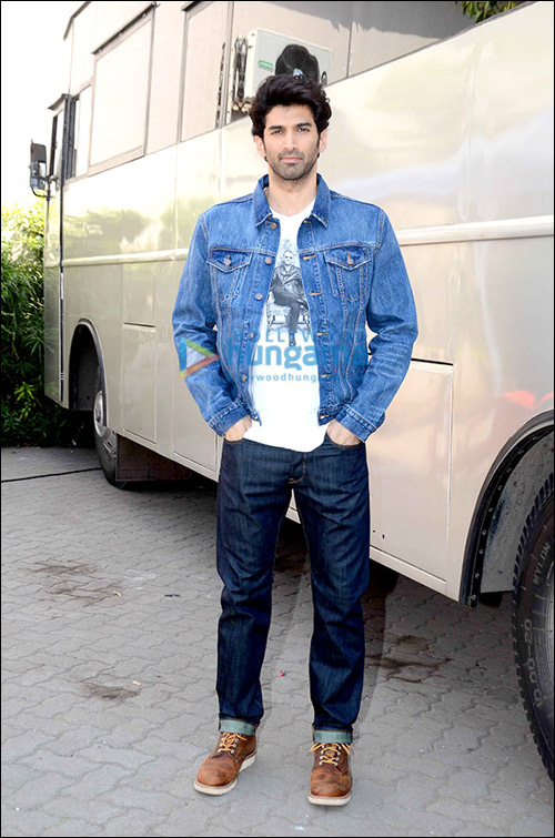 check out aditya roy kapoors top 5 looks during fitoor promotions 4