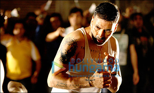 Check out: Akshay Kumar gets inked for Brothers
