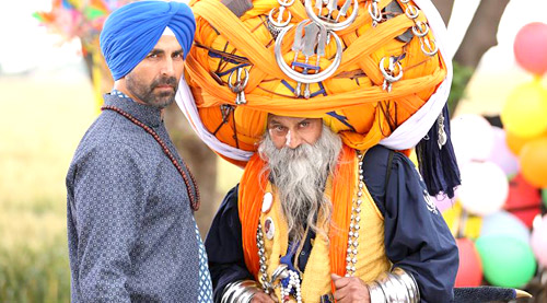 Akshay Kumar’s ‘Tung Tung Baaje’ act shows why Singh Is Bliing