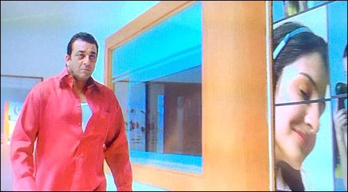 Check out: Anushka Sharma’s unknown cameo in Lage Raho Munnabhai
