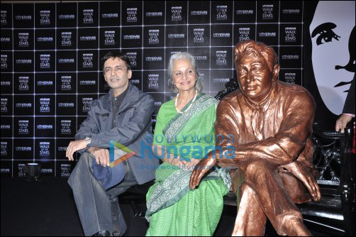 Brass statue of Dev Anand unveiled by Waheeda Rehman