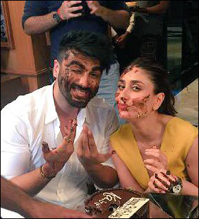 Check out: Arjun Kapoor and Kareena Kapoor Khan indulge in some ‘cakesmash’