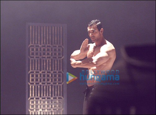 Check out: John Abraham learns art forms Aikido – Hapkido for Rocky Handsome