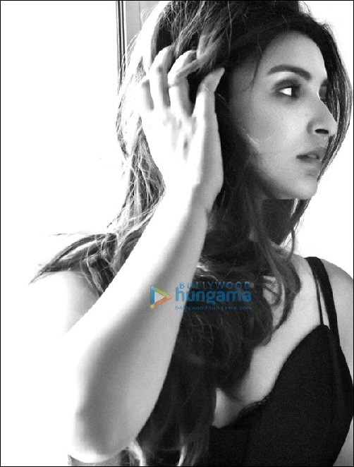 check out parineeti chopra sizzles on the cover of fhm 3
