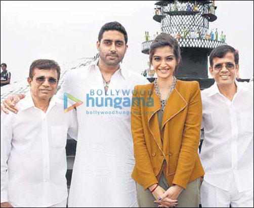 Check out: Abhishek and Sonam on the sets of Players