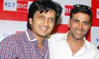 IPL 2012 to have Akshay and Riteish as umpires?