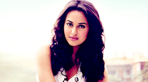 Sonakshi Sinha is living out of the suitcase