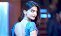 “Mausam will make people fall in love again” – Sonam Kapoor