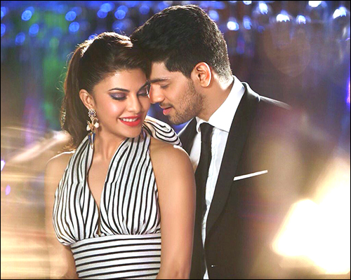 Check out: Sooraj Pancholi and Jacqueline Fernandez in the single ‘GFBF’
