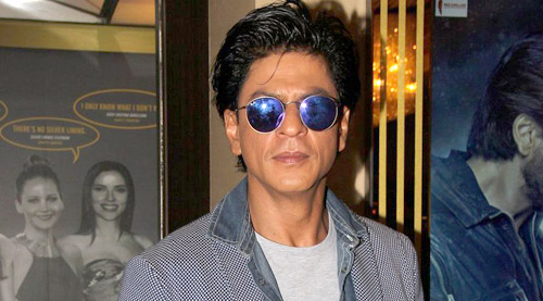 Shah Rukh Khan talks about his first encounter with a Fan
