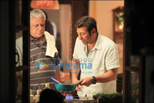 Check out: Sunny Deol and Om Puri cooking up a recipe for Ghayal Once Again