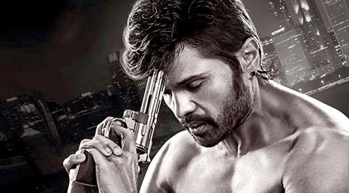 Himesh Reshammiya is promising grand entertainment with Teraa Surroor