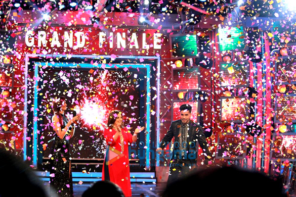gautam gulati announced as the winner of bigg boss 8 6