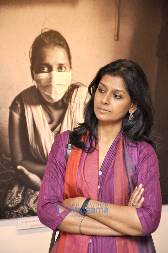 nandita dass graces an art exhibition 6