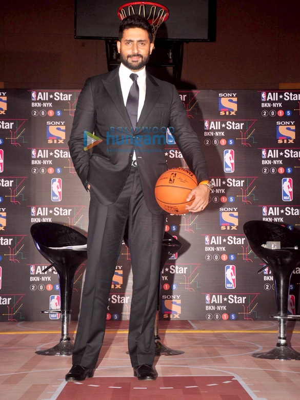 abhishek bachchan at nba all stars press meet 6