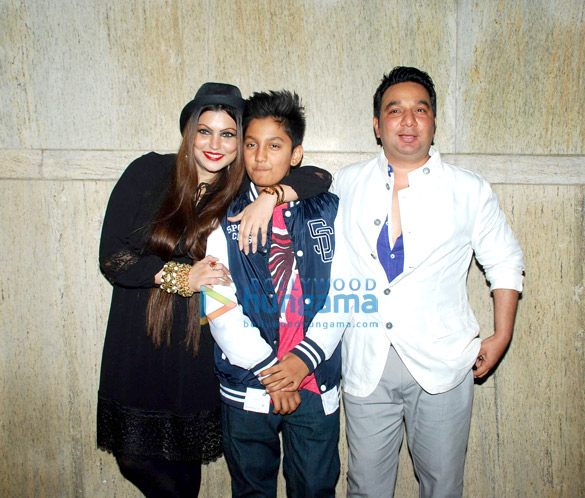 celebs grace ahmed khans marriage anniversary bash 3