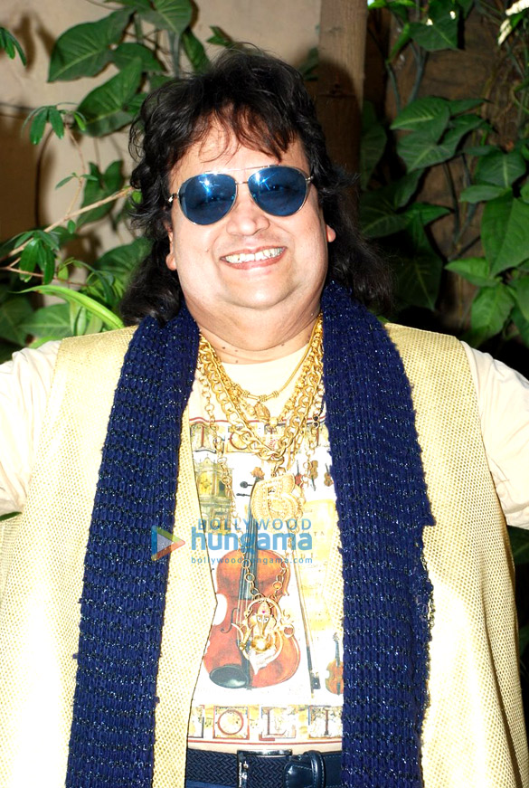 bappi lahiri unviels the album slumstars 7