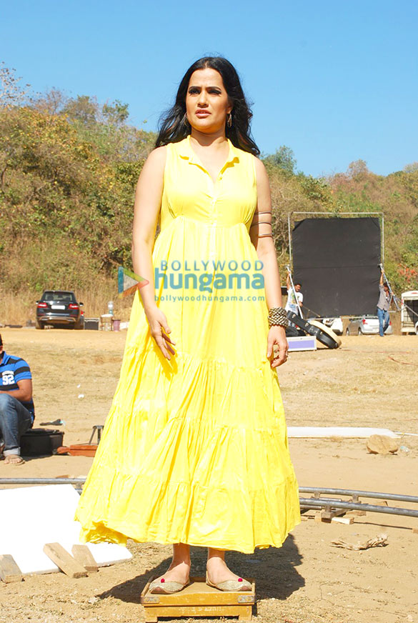 sona mohapatra shoots for the promotional track of the film saavi 2