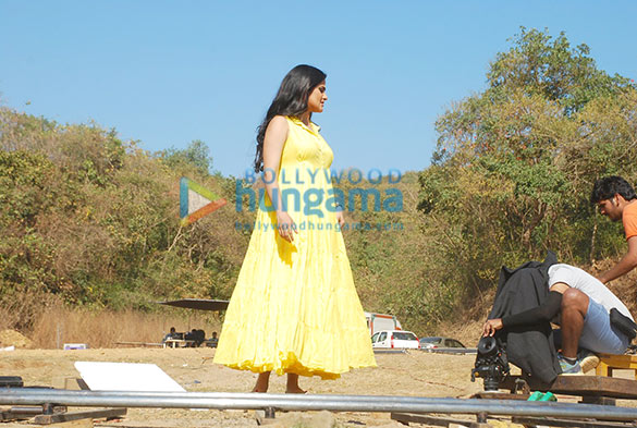 sona mohapatra shoots for the promotional track of the film saavi 4