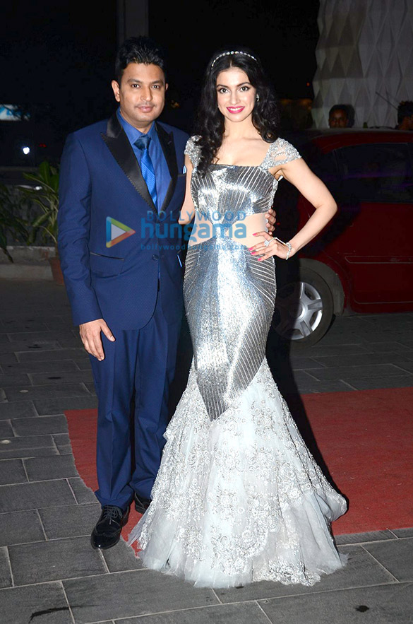 celebs grace tulsi kumars wedding reception 7