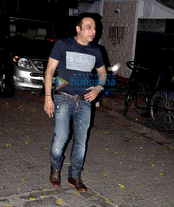 varun dhawan sushant singh rajput ranveer singh deepika padukone sushmita sen at kareem moranis birthday bash 15