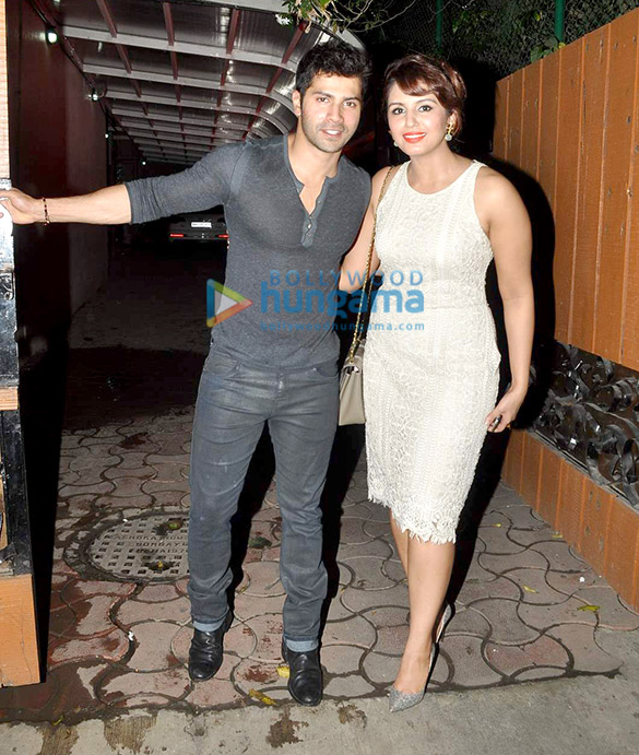 varun dhawan sushant singh rajput ranveer singh deepika padukone sushmita sen at kareem moranis birthday bash 24