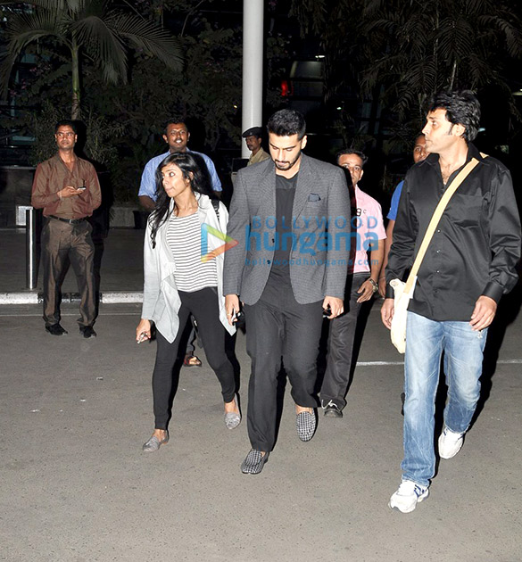 arjun kapoor snapped at the airport 6