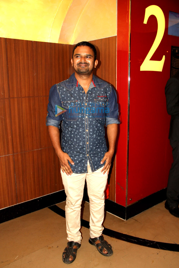 premiere of coffee ani barach kahi 12