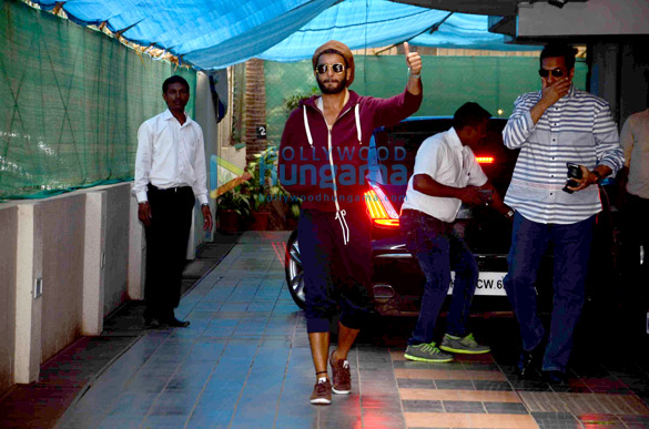 ranveer singh discharged from hospital after his surgery 12
