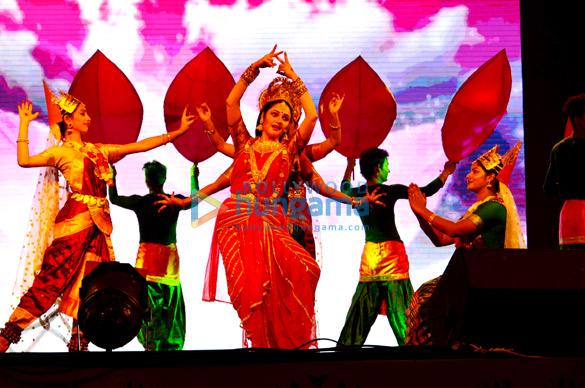 gracy singh performs for the girl child and women empowerment 2