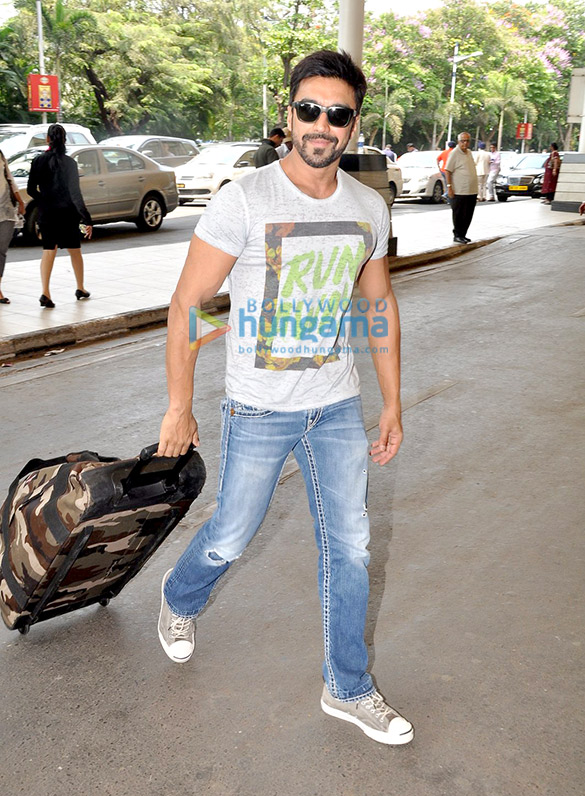 celebs snapped leaving for goa for the launch of planet hollywood 17