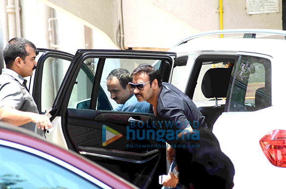 salman khan snapped leaving for the sessions court 10