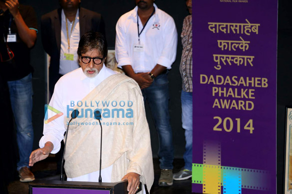 shashi kapoor receives dada saheb phalke award 2015 6