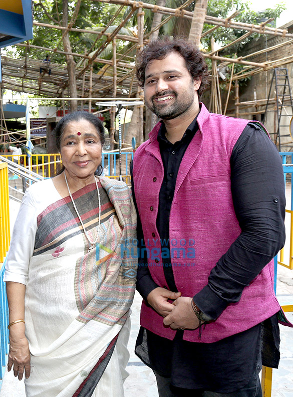 asha bhosle mudasir ali record a song for the film lucknow times 8