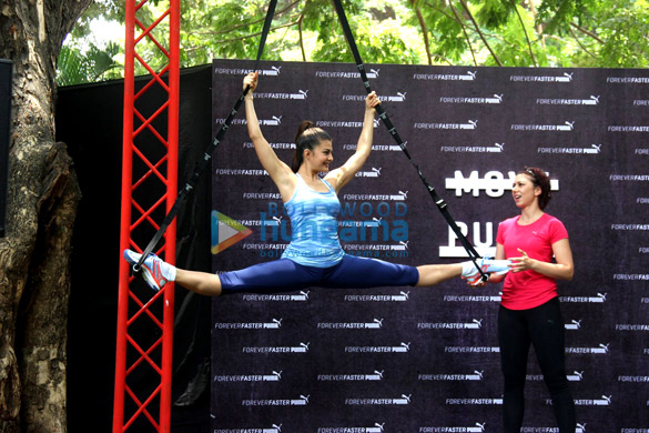 jacqueline fernandez launches pumas move pulse xt training shoes 6
