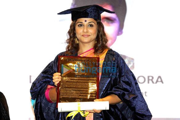 vidya balan honoured by rai university 4