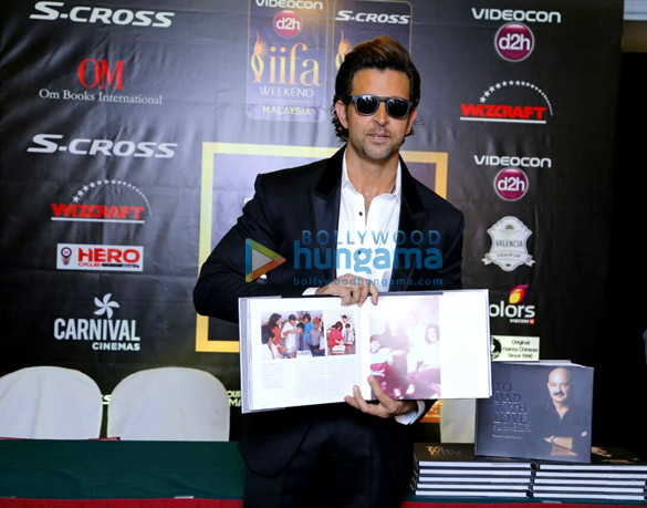 hrithik roshan at the book signing session of sister sunaina roshans book to dad with love 2