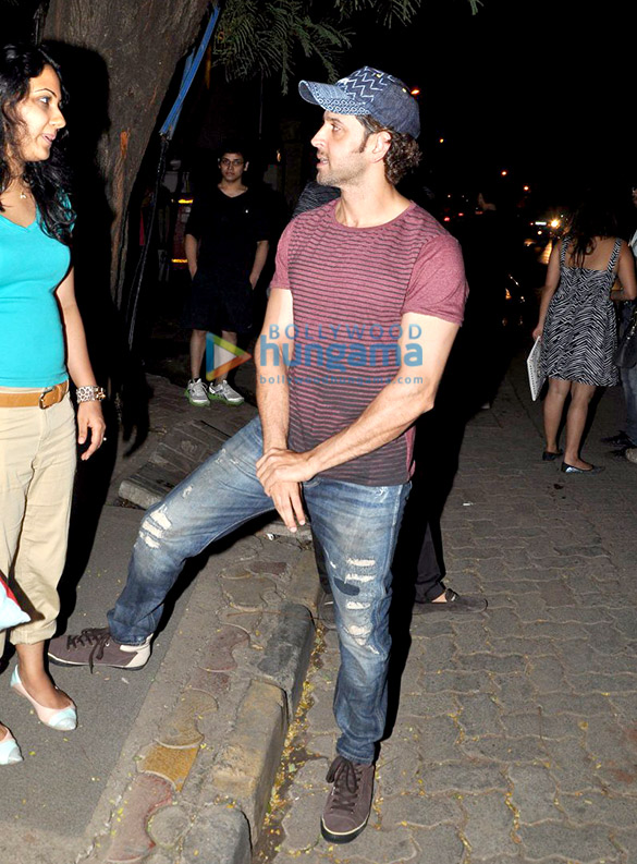 hrithik roshan snapped with friends at nido 2