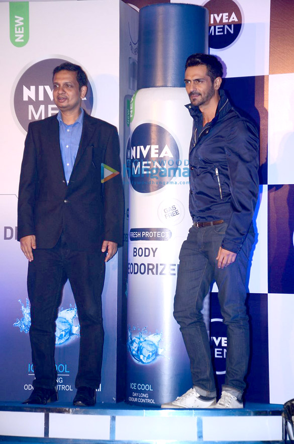 arjun rampal at the launch of nivea men body deodorizer 9