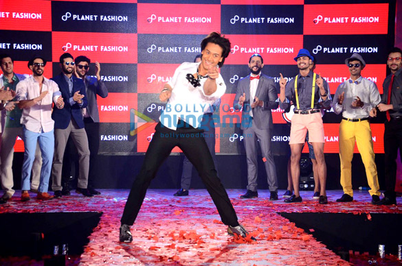 tiger shroff announced as the brand ambassador for planet fashion 4